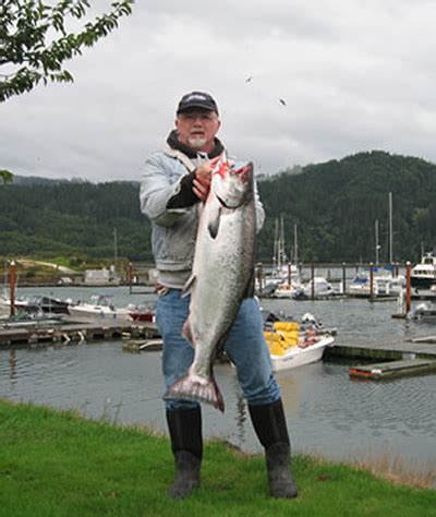 Tillamook Bay Fishing • STS Guide Service