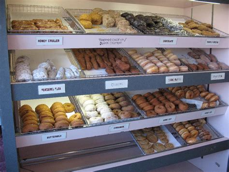 Donut Dip - East Longmeadow, MA | Review & What to Eat