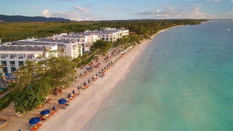 Five-Star Resort in Negril, Jamaica | Azul Beach Resorts