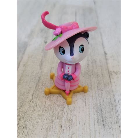 Disney Priscilla Skunk Sheriff Callie Wild West Toy Figure - Etsy