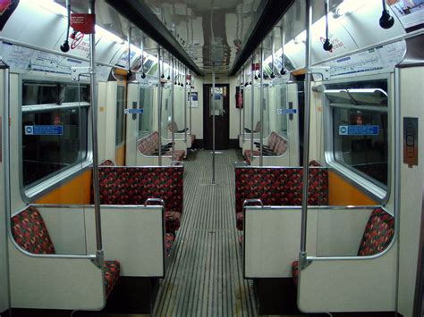 Unrefurbished District Line tube train interior - a photo on Flickriver