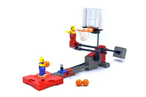 Ultimate Defense - LEGO set #3429-1 (Building Sets > Sports > Basketball)