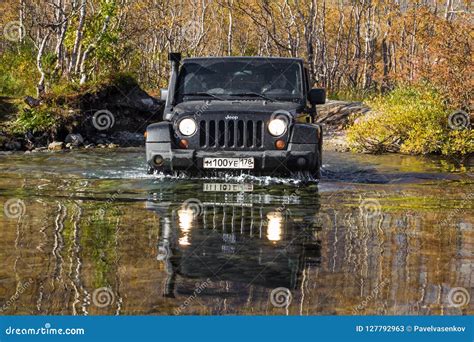 Black Jeep Wrangler Sahara editorial stock photo. Image of landscape - 127792963