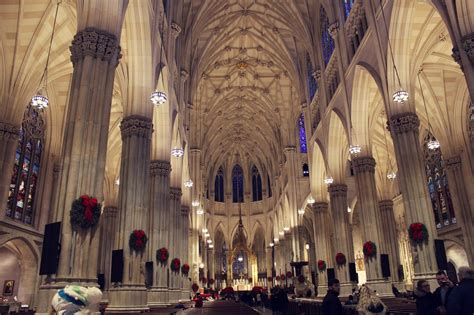 Photo Shoot: Christmas at St. Patrick's Cathedral!