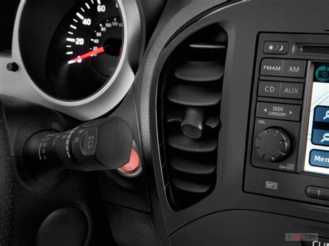 2014 Nissan Juke: 62 Interior Photos | U.S. News