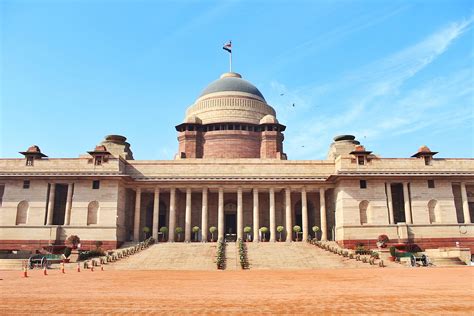 New Delhi Capitol Complex: From Edwin Lutyens & Herbert Baker On To ...