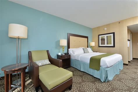 Meeting Rooms at Holiday Inn Express & Suites SYLVA - WESTERN CAROLINA AREA, 26 RUFUS ROBINSON ...