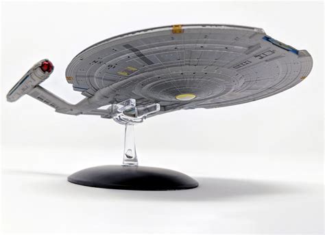 REVIEW: Eaglemoss XL — Enterprise NX-01 • TrekCore.com