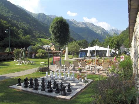 Camping Pyrénées Natura, Estaing - Updated 2020 prices - Pitchup®