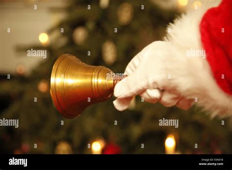 Bell ringing christmas hi-res stock photography and images - Alamy