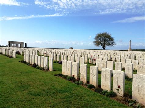 09 Caterpillar Valley Cemetery, Somme and Ypres Battlefield Tour ...