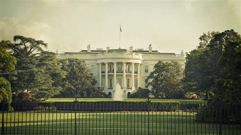 The White House Garden - Answers for Me