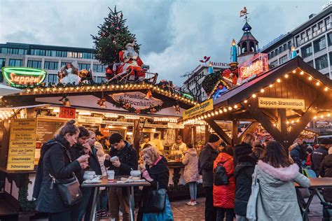 Frankfurt Christmas Market 2024 Guide: Where to Go, What to Eat & More!