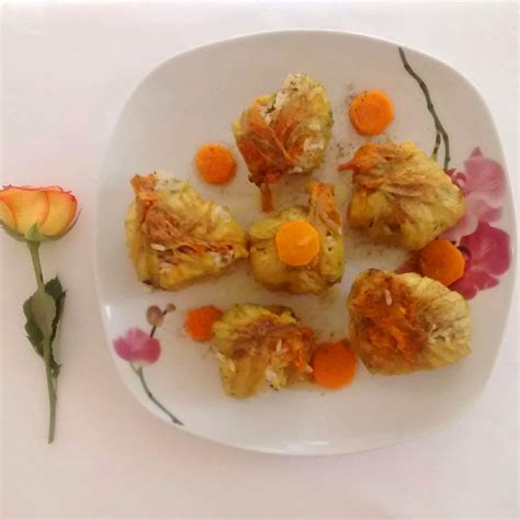 Stuffed courgette flowers | Healthy Bread