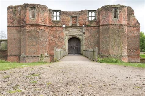 Kirby Muxloe Castle shut after spate of vandalism attacks ...