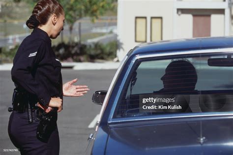 Police Officer During Traffic Stop Training Scenario High-Res Stock Photo - Getty Images