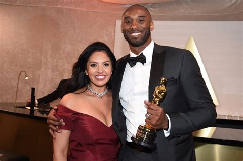 Vanessa Bryant pays tribute to Kobe on 20th wedding anniversary