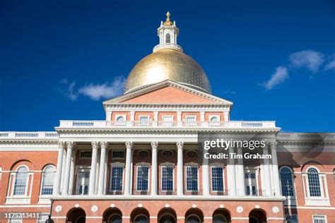 313 Massachusetts State House Dome Stock Photos, High-Res Pictures, and ...