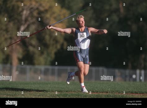 Olympics javelin thrower hi-res stock photography and images - Alamy