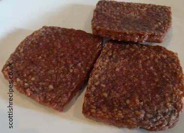 How To Make Lorne Square Sausage - Scottish Recipes