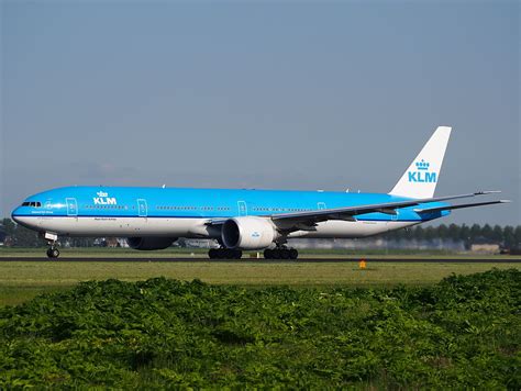 KLM Fleet Boeing 777-300ER Details and Pictures