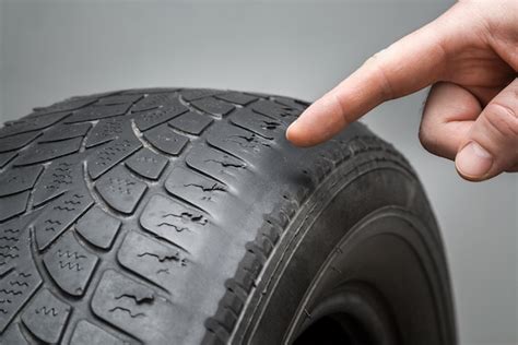 What Does My Tire Tread Wear Pattern Mean? - The Auto Doc