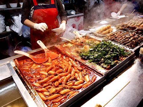 theTravelingMD: Korea Budget Travel Tip: Street Food