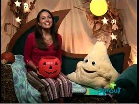 The Goodnight Show PBS KIDS Sprout with Nina - Halloween segment - YouTube