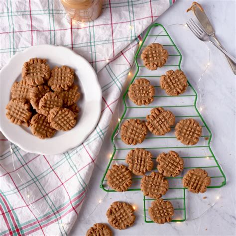 Vegan Peanut Butter Cookies