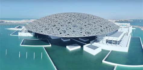 See the Incredibly Complex Louvre Abu Dhabi Constructed Over 8 Years in This Timelapse | ArchDaily