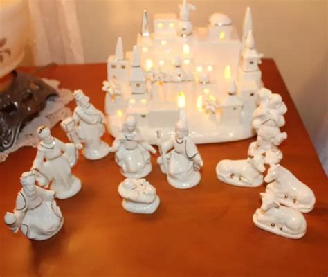 CHRISTMAS LIGHTED NATIVITY Set Ceramic 11 piece International Bazaar Ivory Gold $28.99 - PicClick