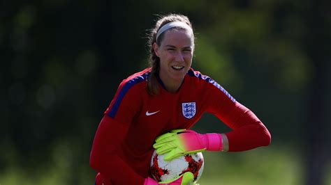 England goalkeeper Karen Bardsley out of Euro 2017 with leg fracture | Football News | Sky Sports