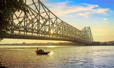 Share 70+ howrah bridge hd wallpaper best - vova.edu.vn