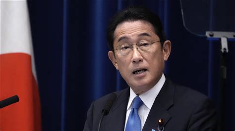 Japan to further loosen coronavirus border controls: Prime Minister