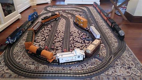 MTH & Lionel O scale small floor layout. Episode VII. - YouTube