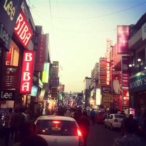 commercial street, bangalore, india | Commercial street, Go shopping ...