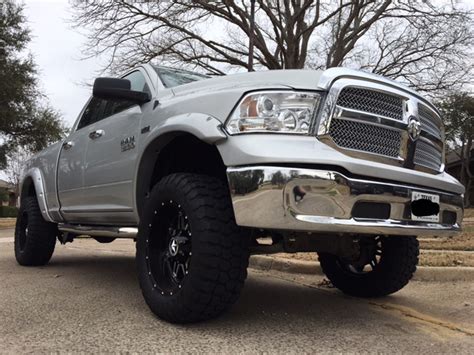 2009-2018 Dodge Ram 1500 - Bolt Style Fender Flares – Painted Fender Flares