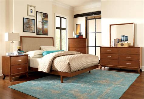 Mid Century Modern Bedroom: Dressers, Lamps, Decor – byBESPOEK