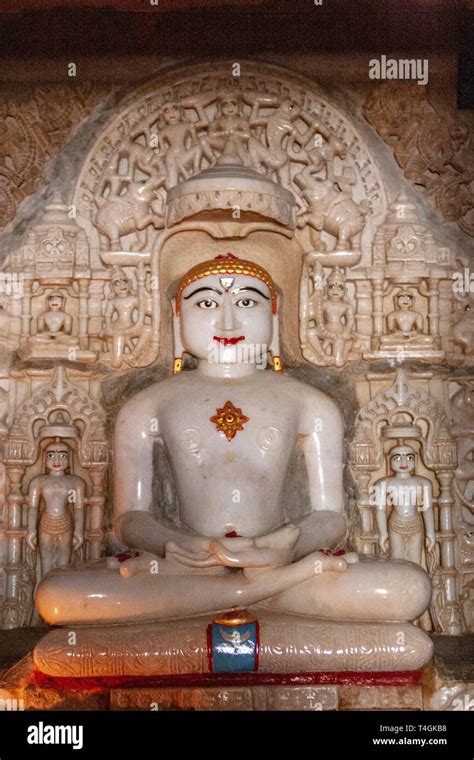 Marble statue of Mahavira Chandraprabhu Jain Temple jaisalmer, Rajasthan, India Stock Photo - Alamy