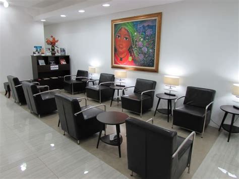 SAL: Aeroconnections VIP Lounge Reviews & Photos - Main Terminal, El ...