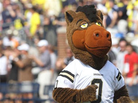 Western Michigan University Students Protest The School Changing ...