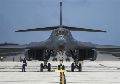 The B-1 Bomber Is Headed for Retirement. And the Stealth B-21 Will Take Its Place. | The ...