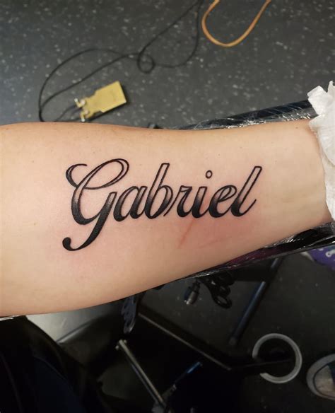 Gabriel Tattoo | Tatuagem para filho, Tatuagem, Tatuagem escrita