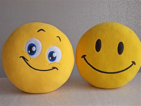 Blue eyes, smiley, smiley face, smiley pillow, smiley face pillow ...