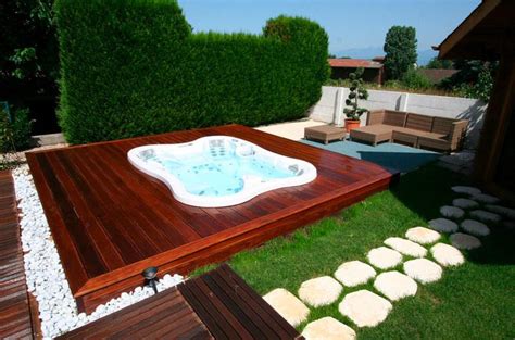 5 Ideas for a Garden Spa Oasis - Gardening Better