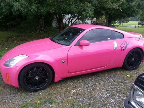 My pink 350z :) | Pink 350z, Pink car, Nissan z cars