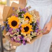 Making a Sunflower Wedding Bouquet | My Frugal Wedding