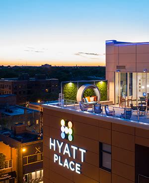 Hyatt Place Chicago/Wicker Park taps into vibe of trendy Chicago ...