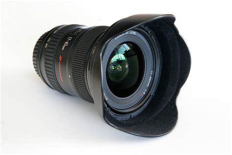File:Canon 17-40 f4 L lens.jpg - Wikipedia