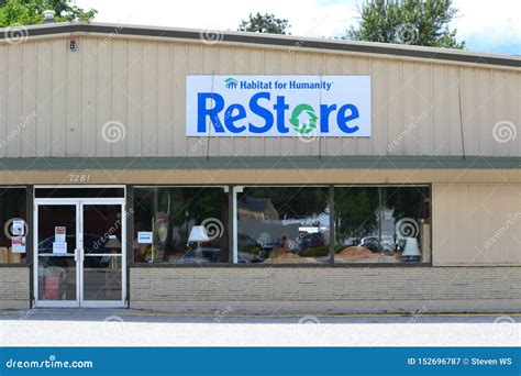 Restore in Grand Forks BC editorial photography. Image of grand - 152696787